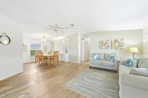 304 Portside Ln, Edgewater, FL 32141 photo 8