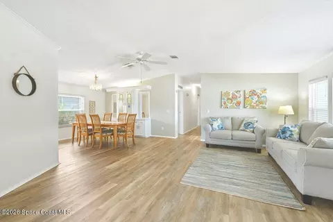 304 Portside Ln, Edgewater, FL 32141 photo 9