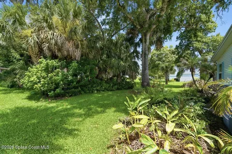 304 Portside Ln, Edgewater, FL 32141 photo 7