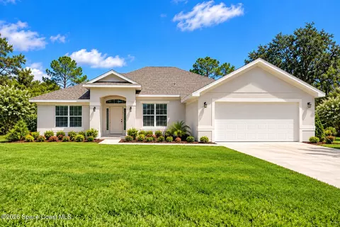 147 SW Whirl St SW, Palm Bay, FL 32908