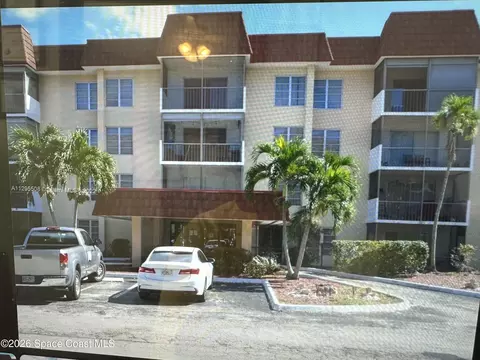 4152 Inverrary Dr #201, Lauderhill, FL 33351