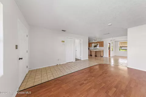 Living - 824 Mallard Rd, Cocoa, FL 32926 photo 3 of 4