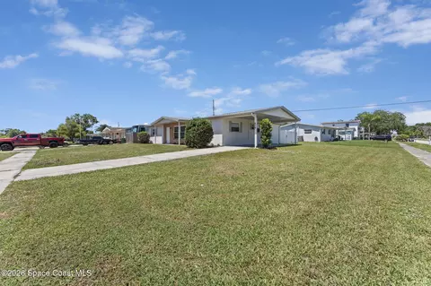 676 Ixora Dr, Melbourne, FL 32935 photo 5