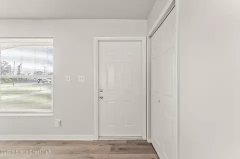 676 Ixora Dr, Melbourne, FL 32935 photo 9