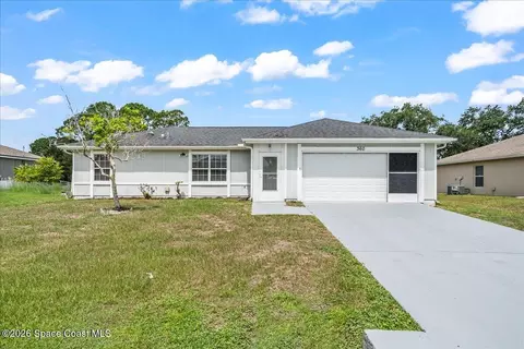 360 Wendover Rd SW, Palm Bay, FL 32908