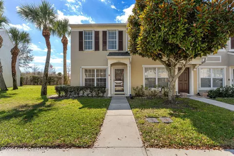 1381 Hampton Park Ln, Melbourne, FL 32940