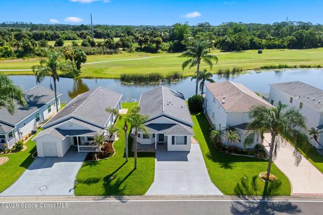 761 E Plantation Dr, Titusville, FL 32780
