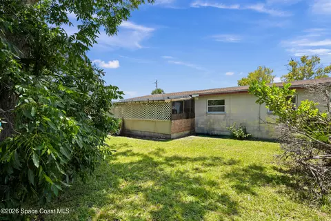 2715 Bruce D Buggs St, Melbourne, FL 32901 photo 3