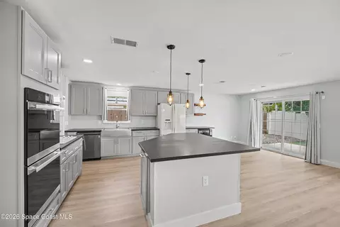 Other - 1012 Fairway Ln, Rockledge, FL 32955 photo 3 of 7