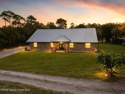 4207 Fortuna Ave, Malabar, FL 32950