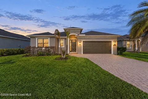 Exterior - 2991 Casterton Dr, Melbourne, FL 32940 photo 1 of 6