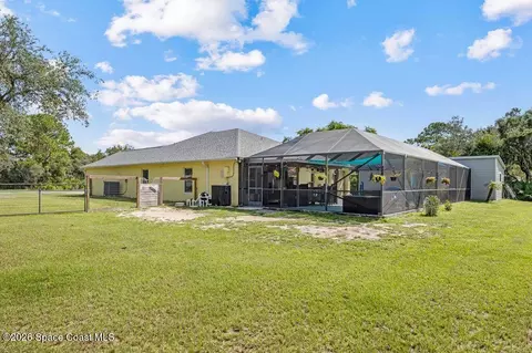 Exterior - 934 Munch Ln, Cocoa, FL 32927 photo 7 of 7