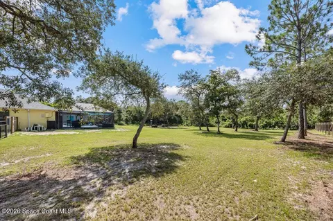 Exterior - 934 Munch Ln, Cocoa, FL 32927 photo 1 of 7