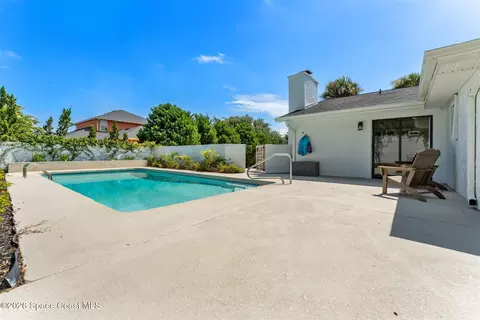Exterior - 3703 Warwick Dr, Cocoa, FL 32926 photo 9 of 24