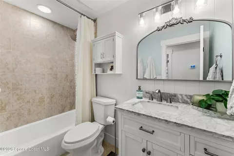 Bath - 3703 Warwick Dr, Cocoa, FL 32926 photo 2 of 5