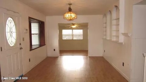 Living - 4112 Edward St, Melbourne, FL 32901 photo 2 of 3