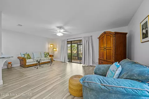 330 Lofts Dr, Melbourne, FL 32940 photo 5