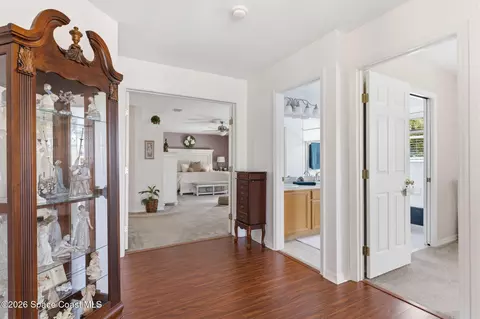Entry Way - 406 Wenthrop Cir, Rockledge, FL 32955 photo 8 of 10