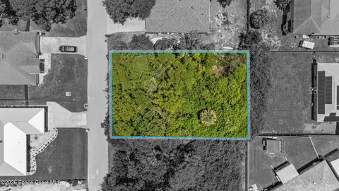1347 Vater Ave NW, Palm Bay, FL 32907