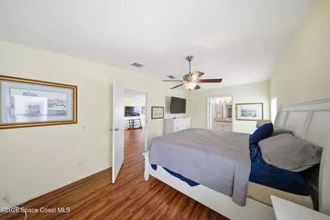 Bedroom - 235 Outer Dr, Cocoa, FL 32926 photo 3 of 5