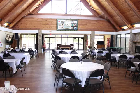 Dining - 235 Outer Dr, Cocoa, FL 32926 photo 3 of 3