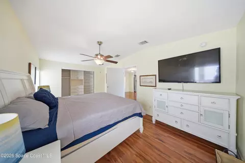 Bedroom - 235 Outer Dr, Cocoa, FL 32926 photo 2 of 5