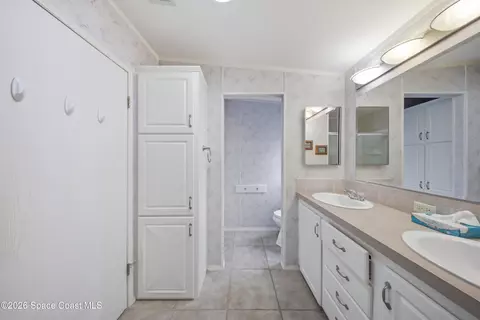 Bath - 235 Outer Dr, Cocoa, FL 32926 photo 2 of 4