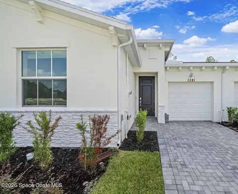 1381 Miraflores Trl NW, Palm Bay, FL 32907