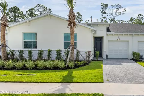 1381 Miraflores Trl NW, Palm Bay, FL 32907