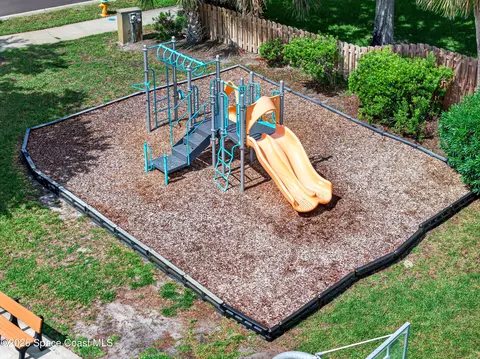 View/Area - 3251 Windsor Estates Dr, Melbourne, FL 32940 photo 25 of 26