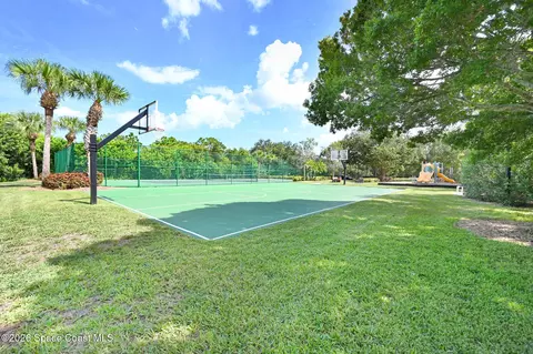 View/Area - 3251 Windsor Estates Dr, Melbourne, FL 32940 photo 2 of 26