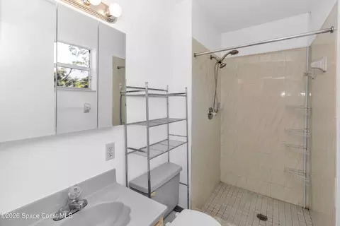 Bath - 1106 Myrtle Ln, Cocoa, FL 32922 photo 1 of 4