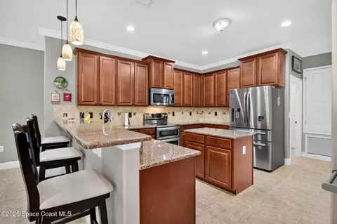 Kitchen - 265 Sirius Ct, Melbourne, FL 32904 photo 2 of 5