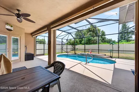 Exterior - 265 Sirius Ct, Melbourne, FL 32904 photo 3 of 11