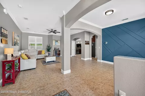 Entry Way - 265 Sirius Ct, Melbourne, FL 32904 photo 2 of 5