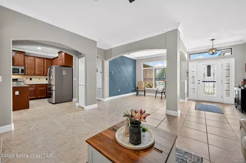 Entry Way - 265 Sirius Ct, Melbourne, FL 32904 photo 5 of 5
