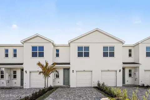 466 Houston Ln, Merritt Island, FL 32953