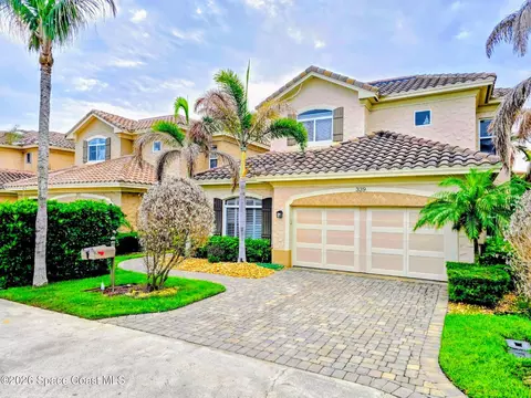 339 Felice Pl, Cocoa Beach, FL 32931