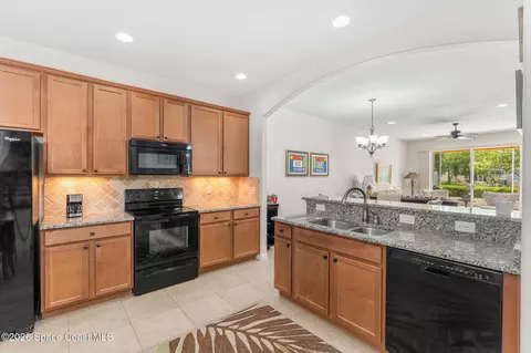 3485 Spencer Ln, Melbourne, FL 32940 photo 11