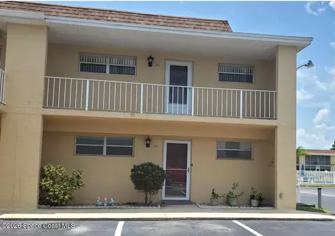 2135 N Courtenay Pkwy #241, Merritt Island, FL 32953
