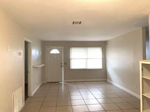 301 Crown Blvd, Melbourne, FL 32901 photo 2