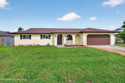 2205 Windsor Dr, Merritt Island, FL 32952