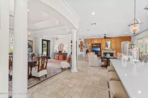Entry Way - 339 Cocoa Ave, Indialantic, FL 32903 photo 3 of 4