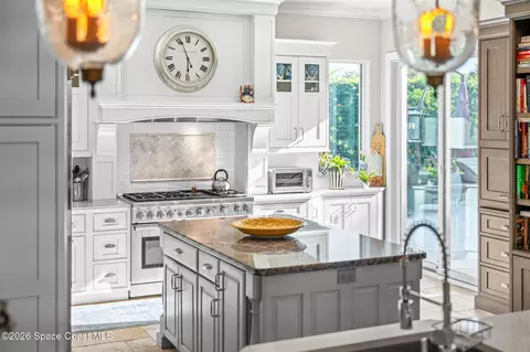 Kitchen - 339 Cocoa Ave, Indialantic, FL 32903 photo 9 of 14