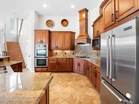 Kitchen - 3308 Cappio Dr, Melbourne, FL 32940 photo 8 of 9