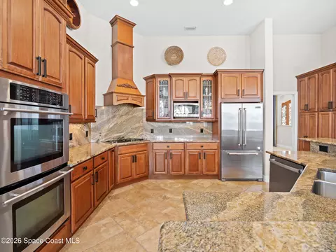 Kitchen - 3308 Cappio Dr, Melbourne, FL 32940 photo 4 of 9