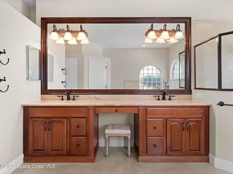 Bath - 3308 Cappio Dr, Melbourne, FL 32940 photo 5 of 7