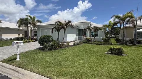 1330 Saint Catherines Cir, Vero Beach, FL 32967