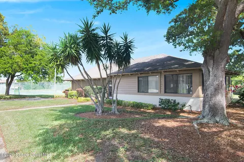 Exterior - 3554 Sparrow Ln, Melbourne, FL 32935 photo 9 of 9