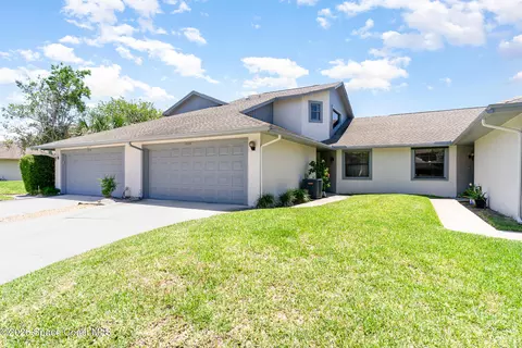 Exterior - 3554 Sparrow Ln, Melbourne, FL 32935 photo 2 of 9